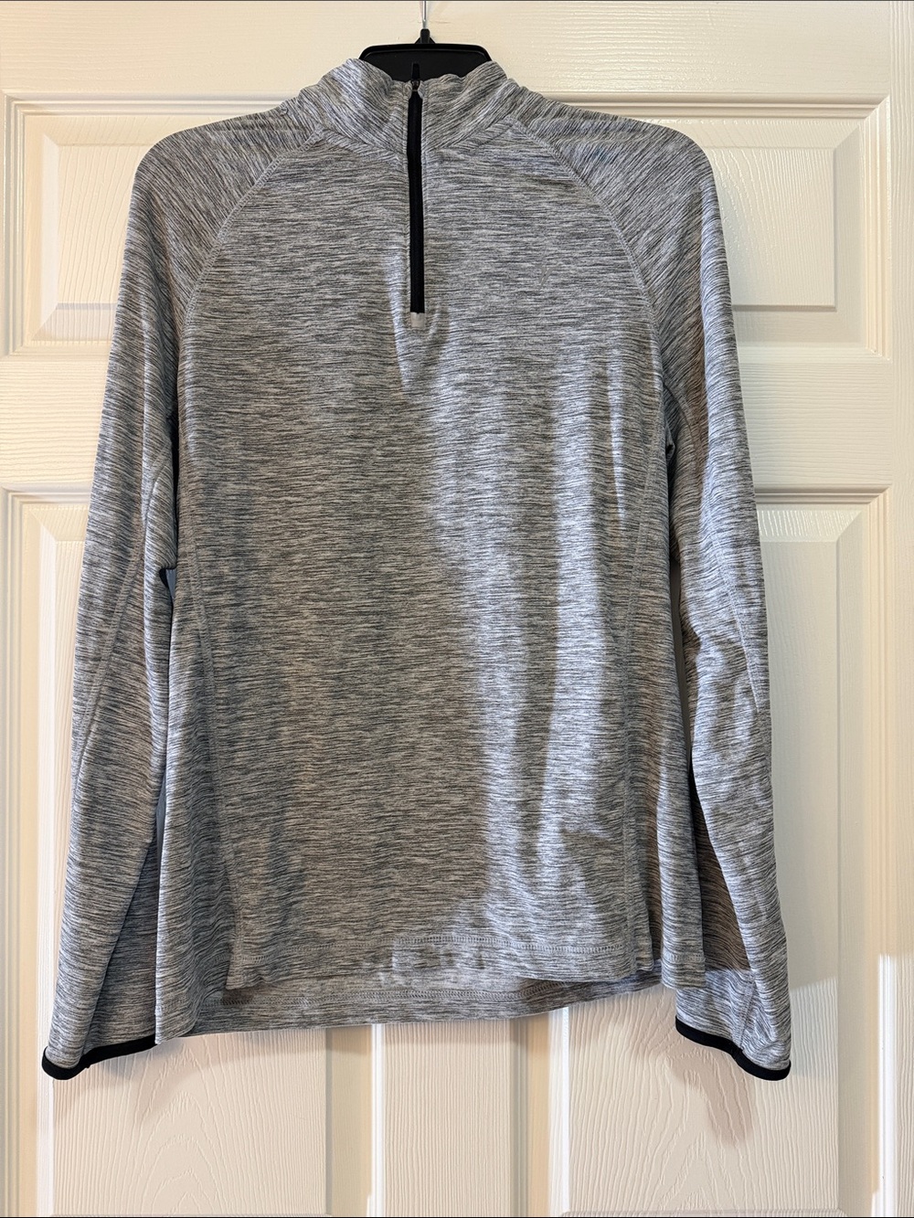 Old Navy Active Heather Gray Pullover